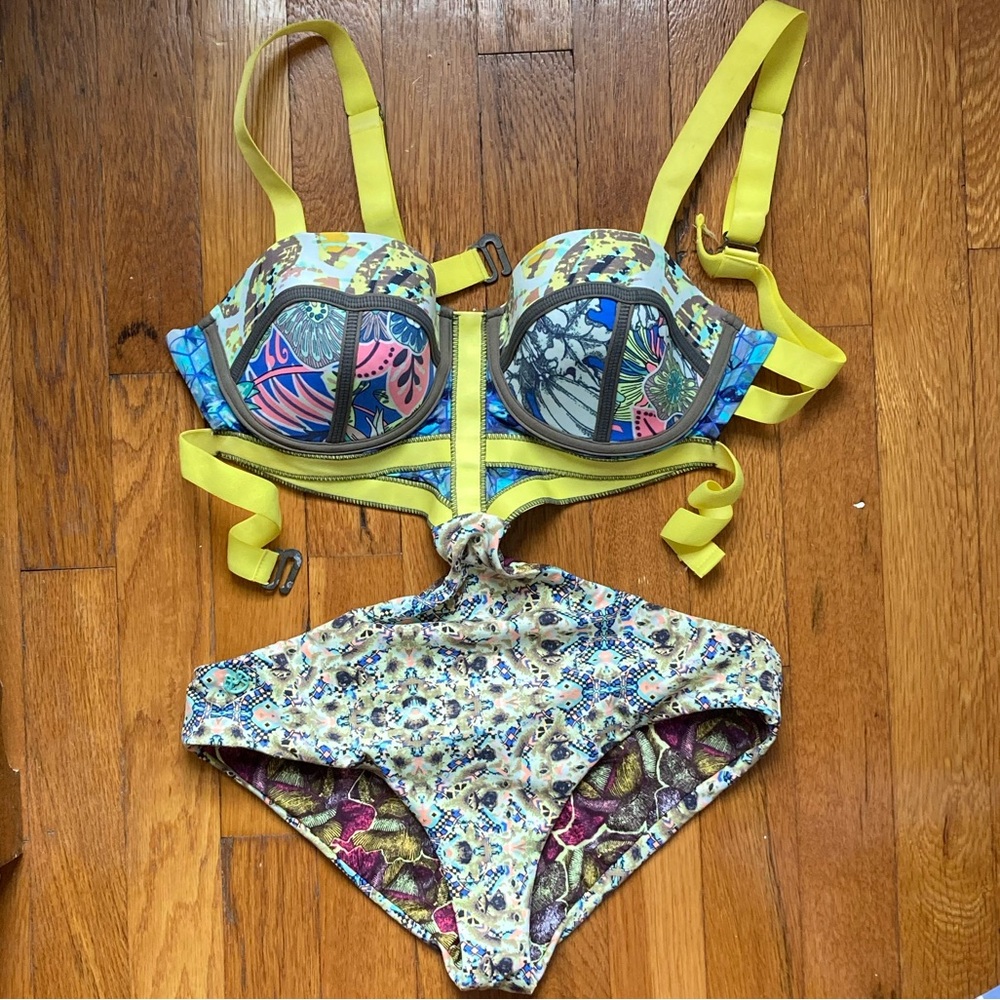 Colorful Women's One Piece Swimsuit